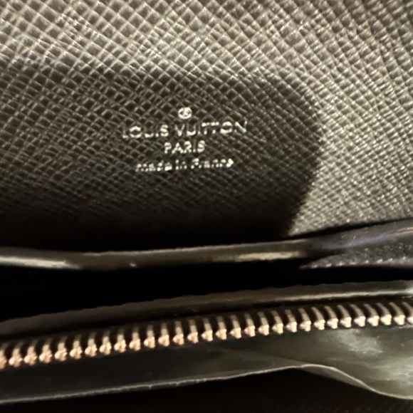 Louis Vuitton Neo Robusto 3 Briefcase New Never Used - Picture 9 of 16